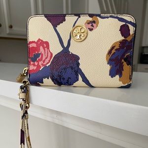 Tory Burch Floral Zip Wallet Wristlet